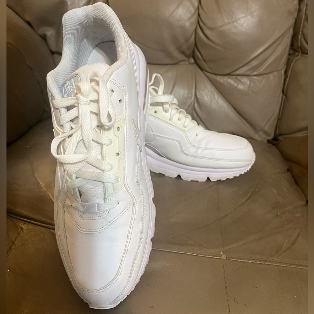 Nike Air Max LTD 3 - Picture 2 of 10